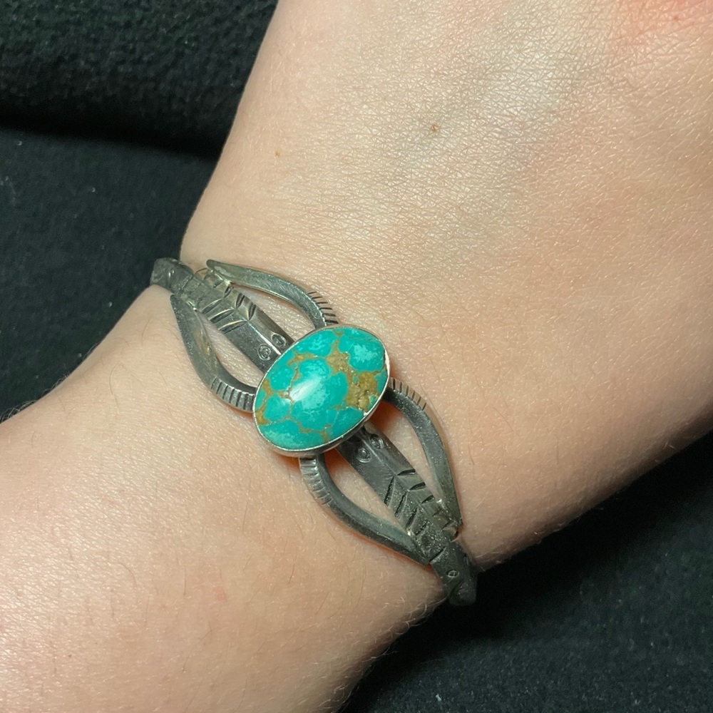 Vintage Navajo Turquoise Cuff Bracelet Sterling Silver Bracelet Genuine Turq